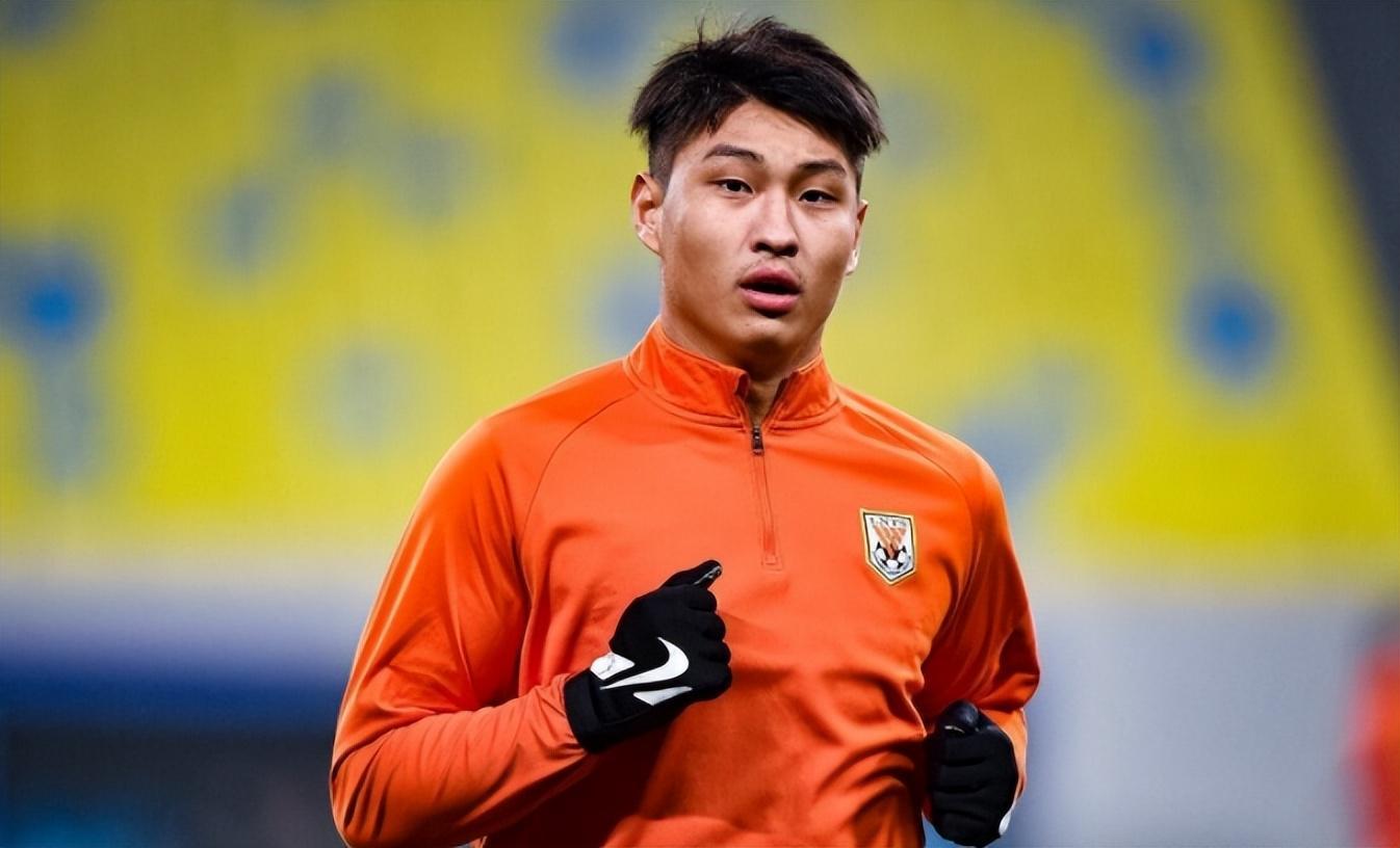 世界杯手机直播-于根伟官宣重要决定！确认两位新内援已通过试训，将加盟津门虎