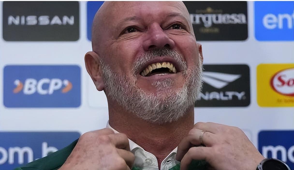 世界杯客户端下载中心-足协或将对安东尼奥未来另有安排！会继续委以重任，以官宣为准